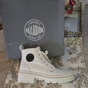 Palladium Off-White High-Top Sneakers